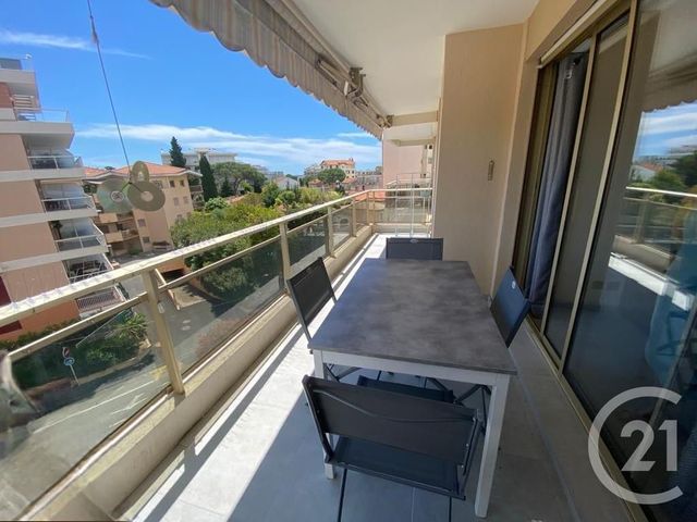 Appartement T2 à louer - 2 pièces - 41,39 m2 - Juan Les Pins - 06 - PROVENCE-ALPES-COTE-D-AZUR