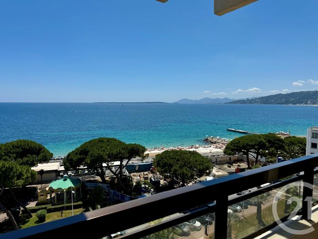 Appartement F1 à vendre - 1 pièce - 40 m2 - Juan Les Pins - 06 - PROVENCE-ALPES-COTE-D-AZUR